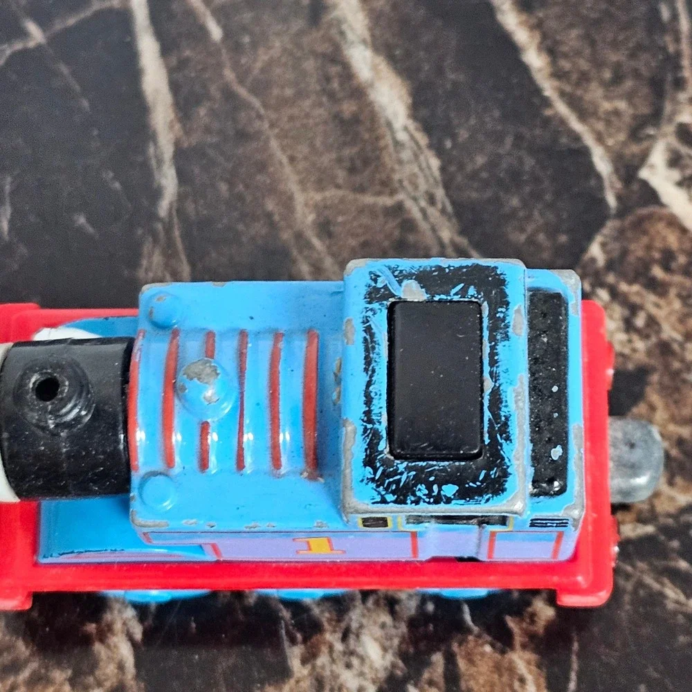 Thomas & Friends Take-n-Play Thomas Die-Cast Metal Train Engine 2009 Mattel
